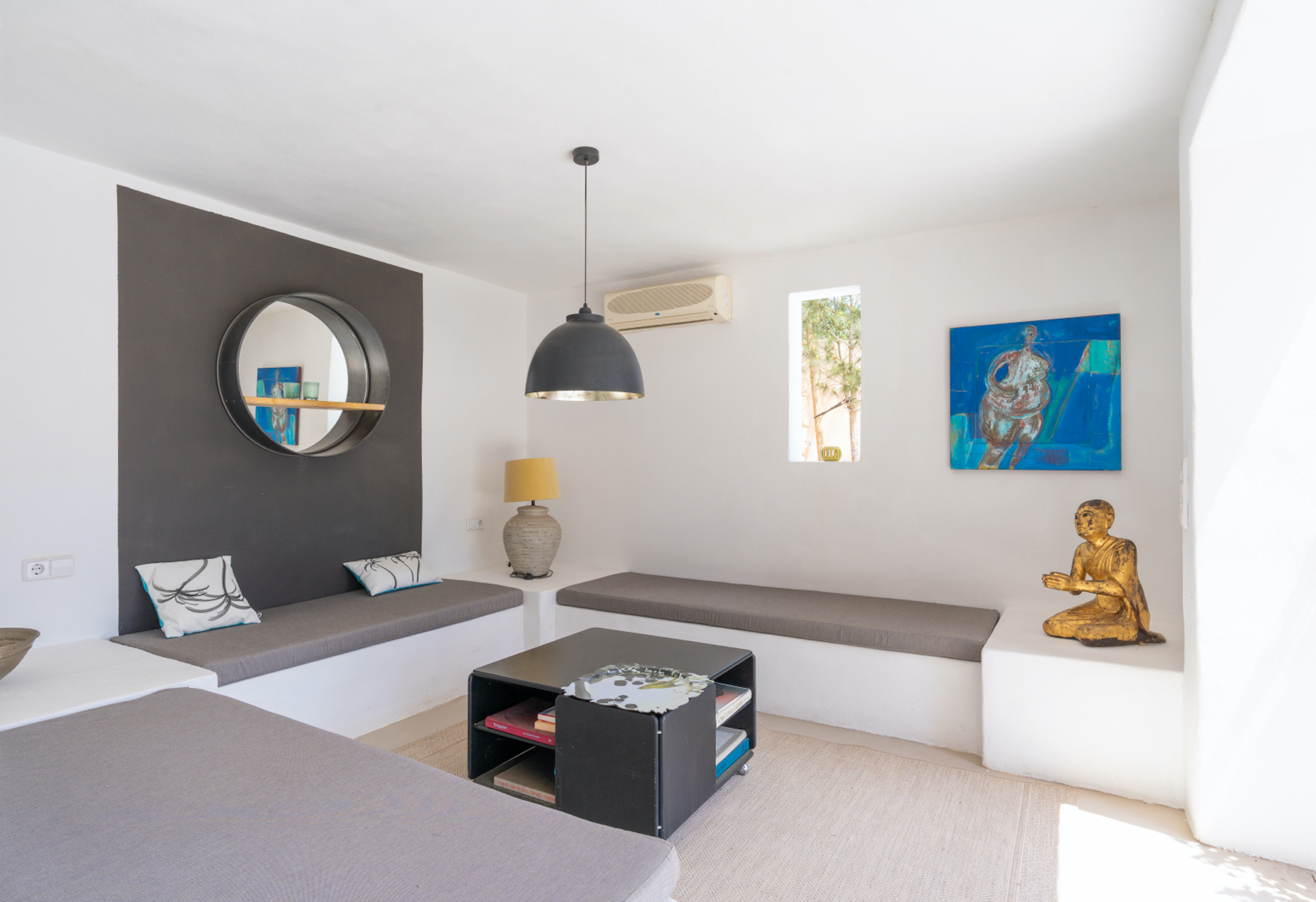 Resa estates Ibiza finca te koop st Rafael sea view sale room 2.jpg